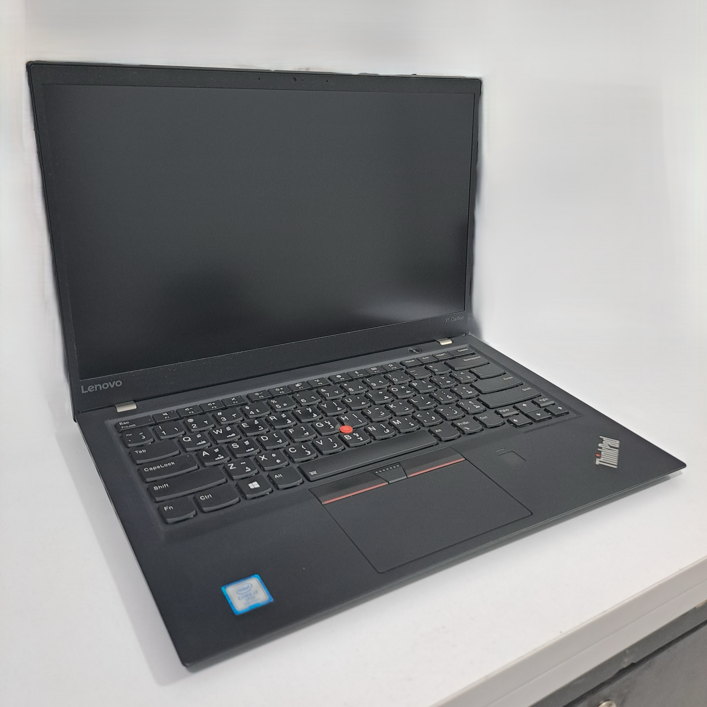 Lenovo ThinkPad X1 Carbon Intel Core i7 vPro (7th Gen) 16GB RAM – 256GB SSD